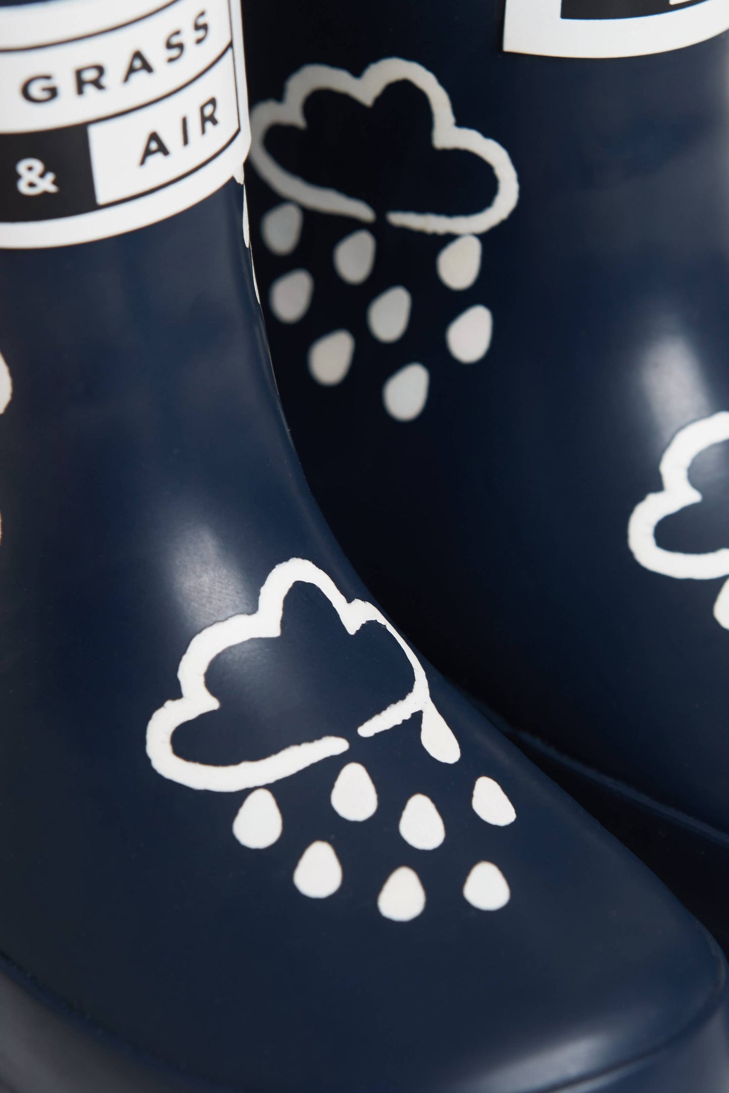 Grass & Air Kids Navy Colour-Revealing Wellies